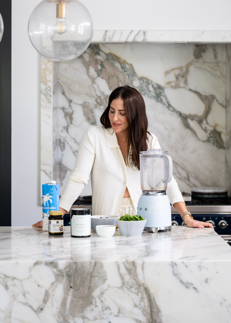 Lisa Wipfli's Everyday PEARL Smoothie