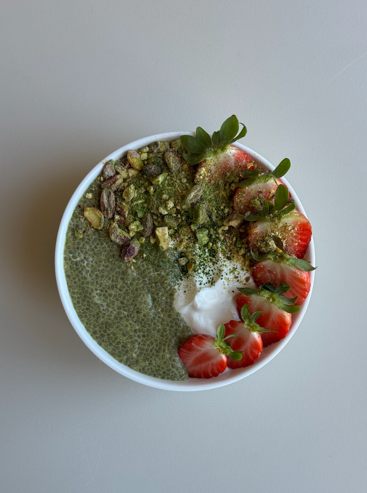 Strawberry Matcha Collagen Chia Pudding
